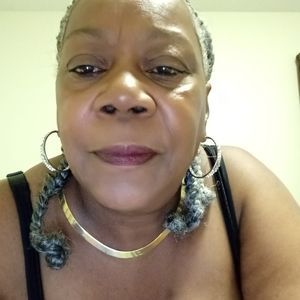 Meet your Posher, Ivey